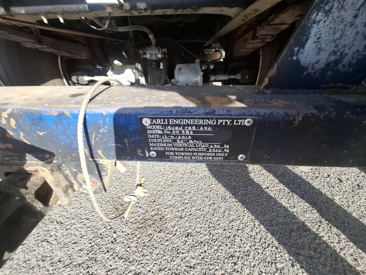 2012 Isuzu Frr 600 Medium image 22