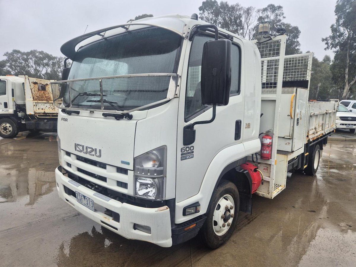 2012 Isuzu Frr 600 Medium image 5