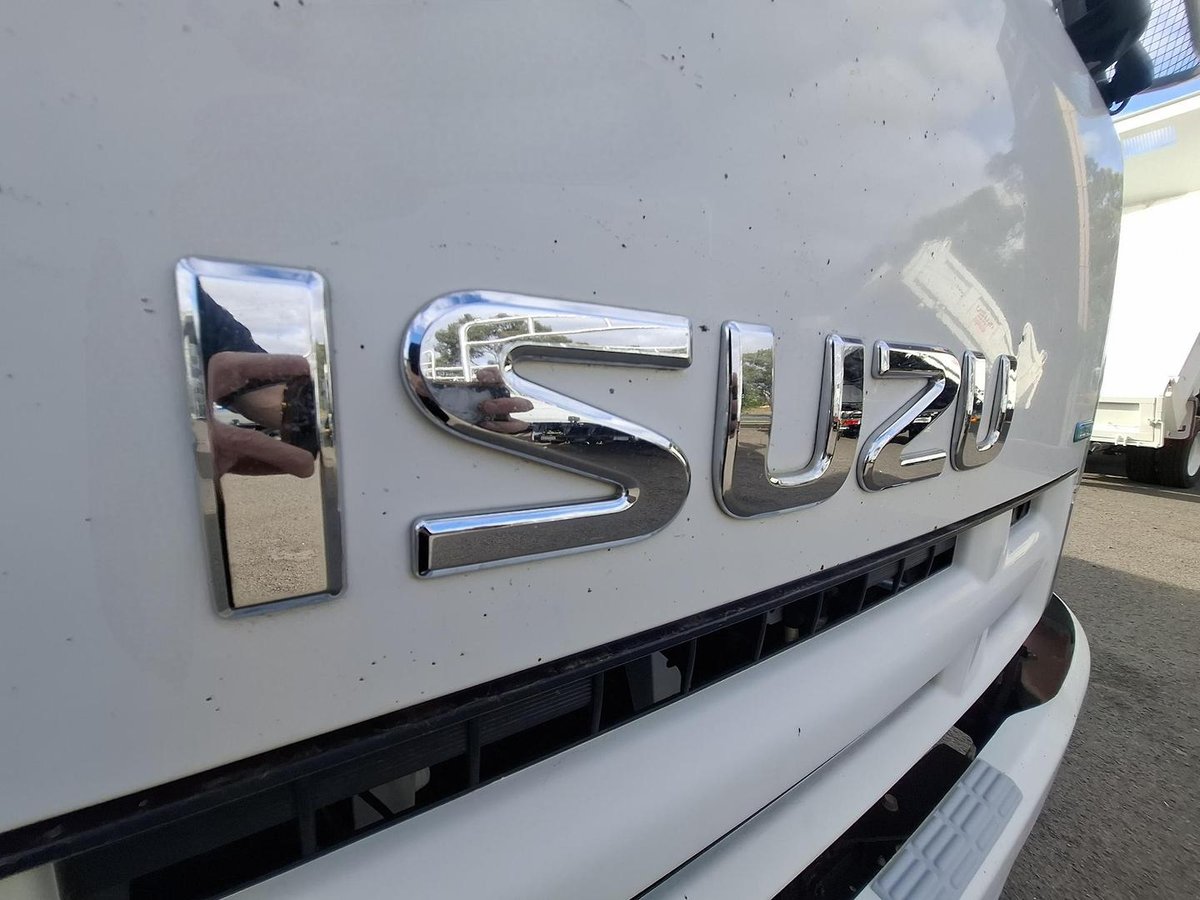 2012 Isuzu Frr 600 Medium image 24