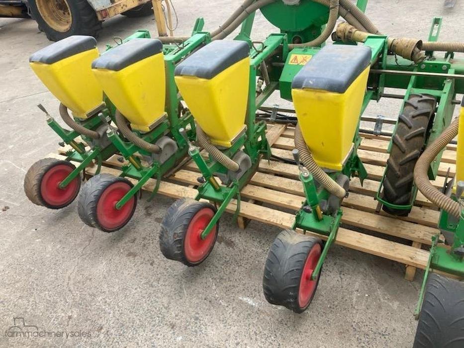 2016 Sfoggia Gamma Plus Precision Planter image 6