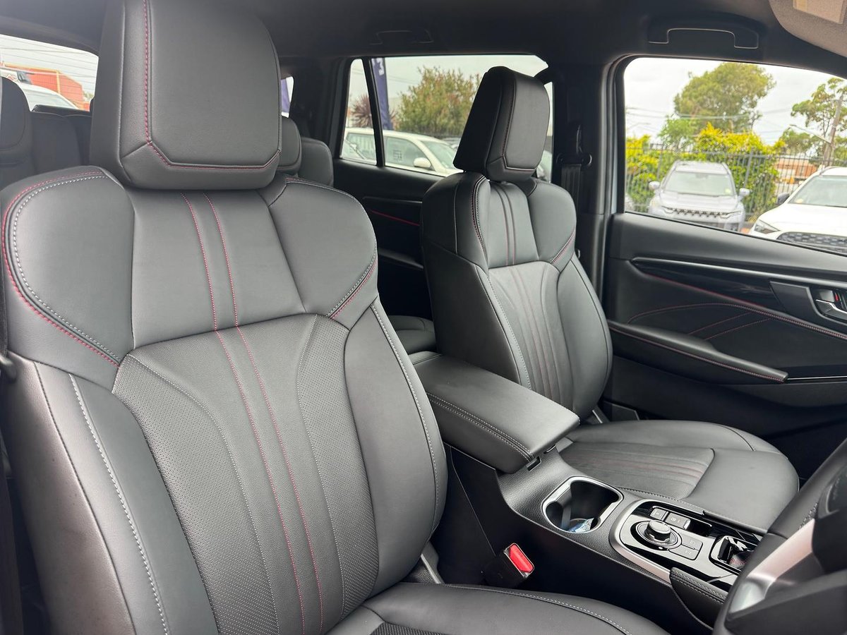 2026 Isuzu MU-X X-TERRAIN MY25.5 4X4 Dual Range image 14