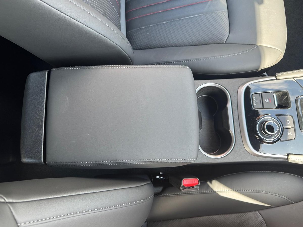 2026 Isuzu MU-X X-TERRAIN MY25.5 4X4 Dual Range image 21