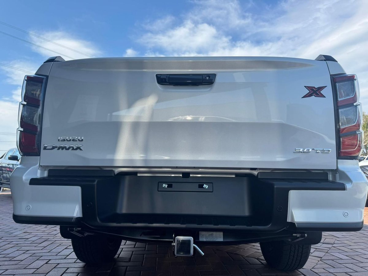 2026 Isuzu D-MAX X-TERRAIN MY25.5 4X4 Dual Range image 13
