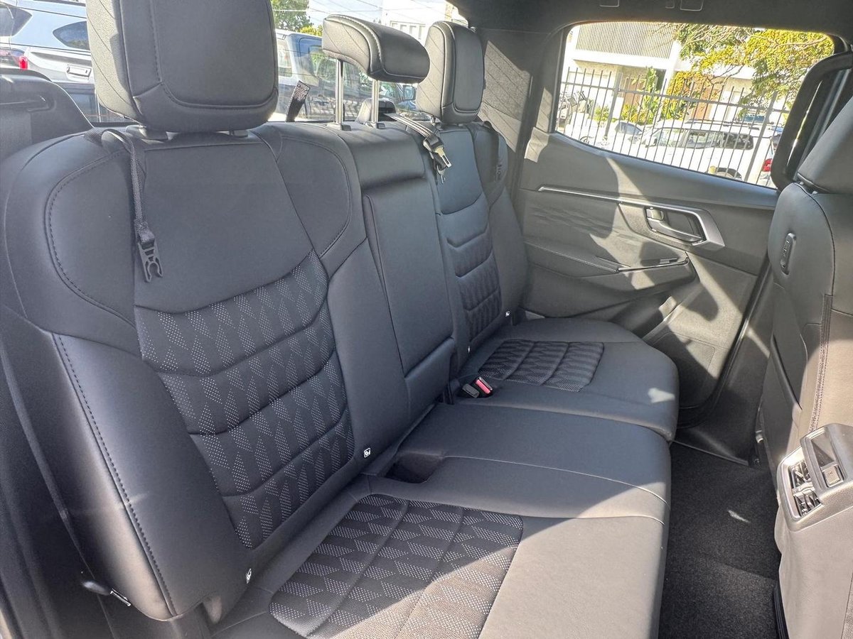 2026 Isuzu D-MAX LS-U+ MY25.5 4X4 Dual Range image 21