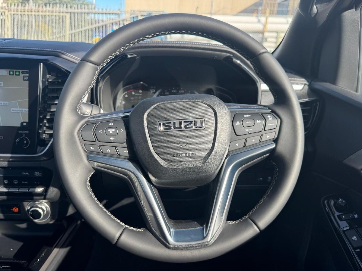 2026 Isuzu D-MAX LS-U+ MY25.5 4X4 Dual Range image 17