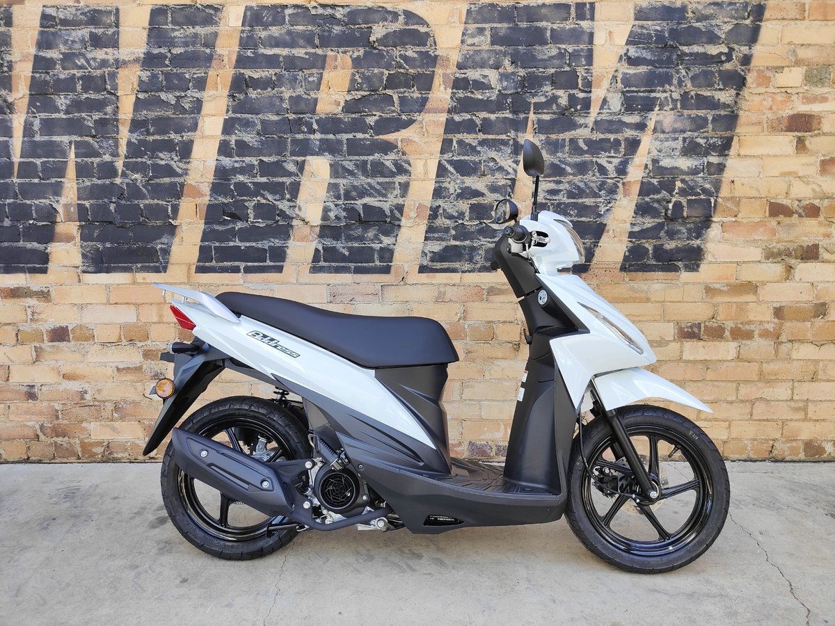 2025 SUZUKI ADDRESS 110 (UK110NE) SCOOTER WHITE