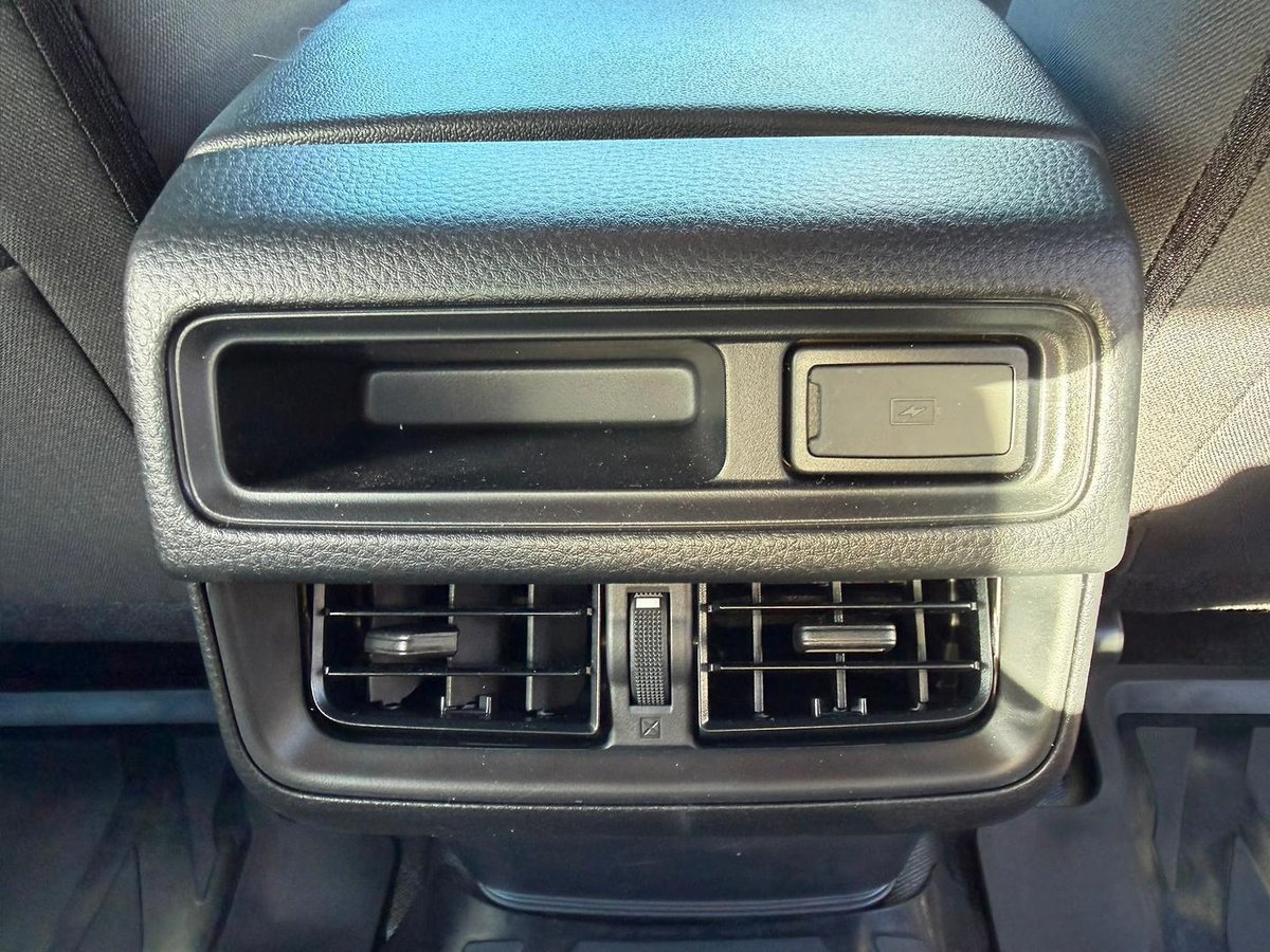 2026 Isuzu D-MAX X-RIDER MY25.5 4X4 Dual Range image 25