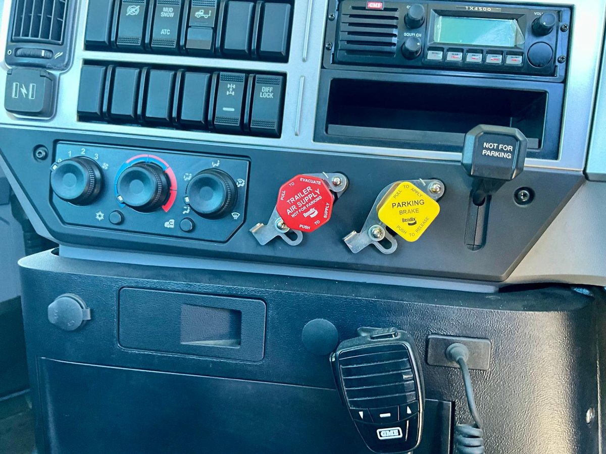 2023 Mack Superliner CLXT SUPERLINER 685 image 6