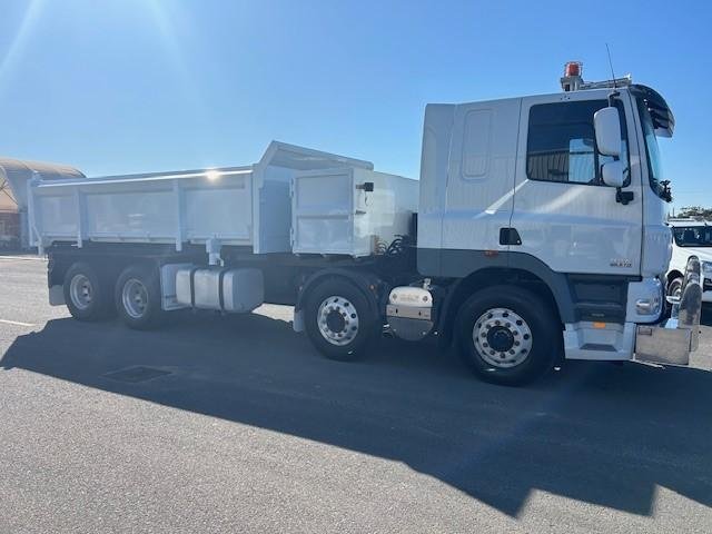 2018 DAF Cf85 CF 85-510, 8X4, AUTO, 2 WAY TIPPER, X SHIRE image 16