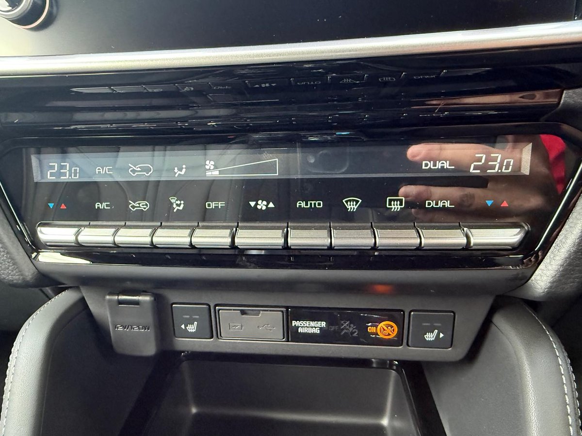 2026 Isuzu MU-X LS-T MY25.5 4X4 Dual Range image 28