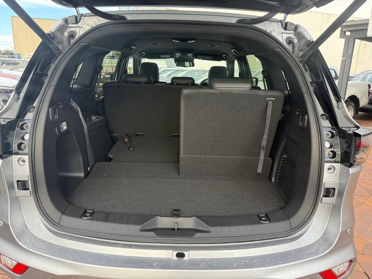 2026 Isuzu MU-X LS-T MY25.5 4X4 Dual Range image 10