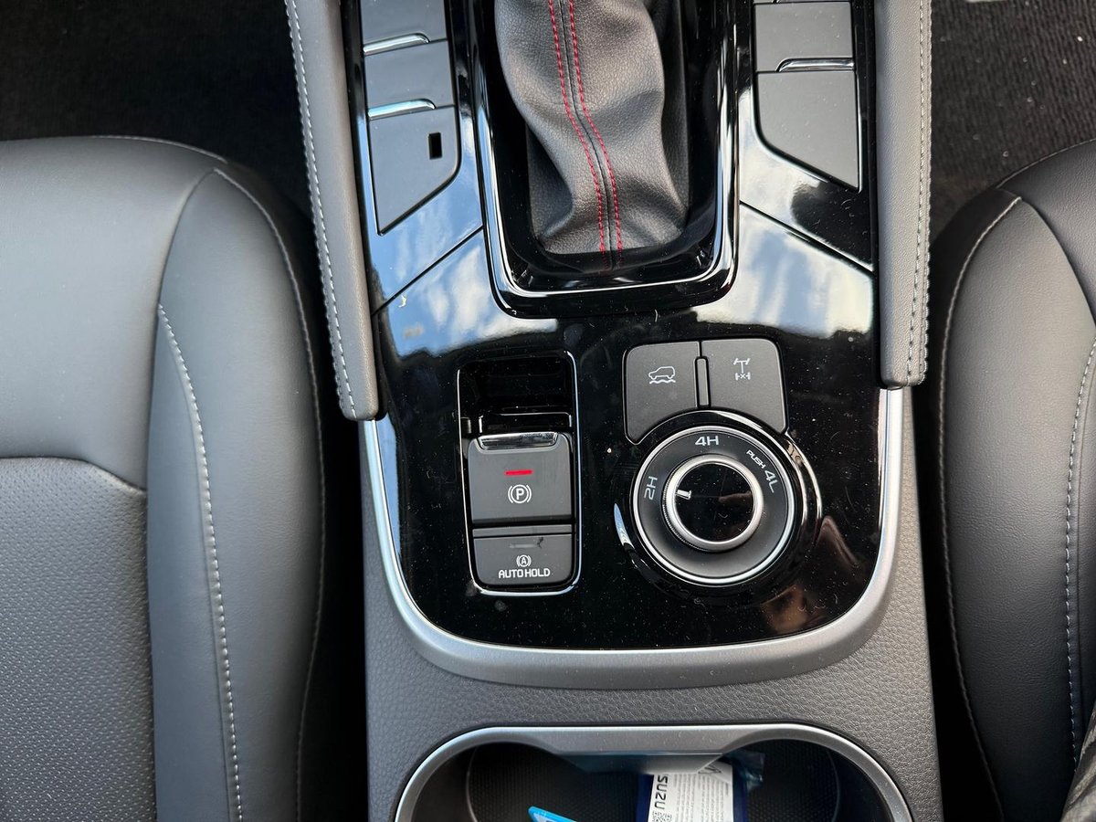 2026 Isuzu MU-X X-TERRAIN MY25.5 4X4 Dual Range image 34