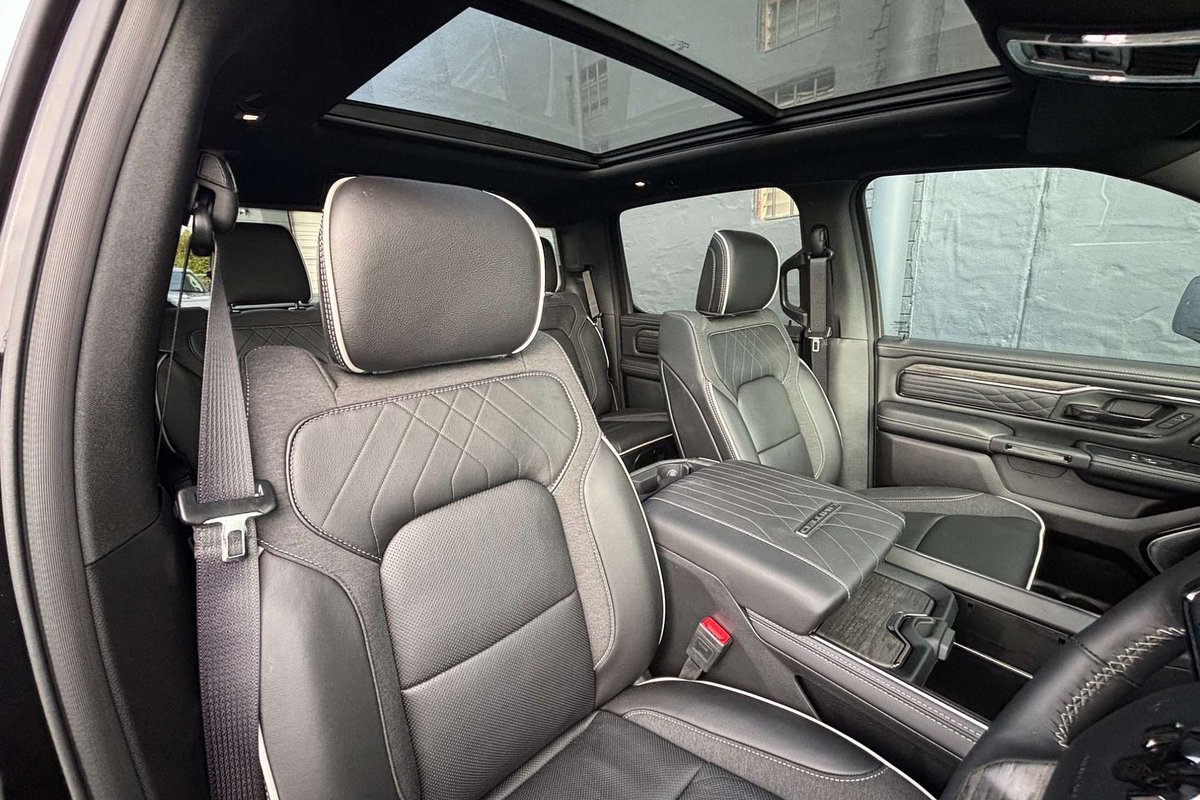 2025 RAM 1500 Limited Hurricane HO RamBox DT MY25 4X4 Dual Range image 13