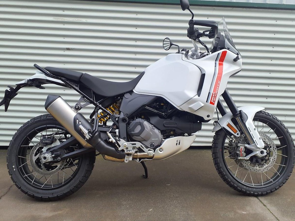 2025 Ducati Desert X Desert X White