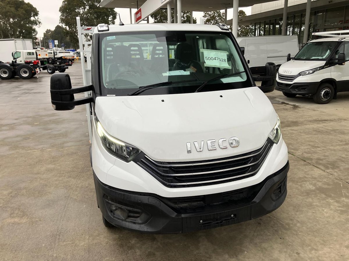 2025 Iveco Daily 50C18 image 6