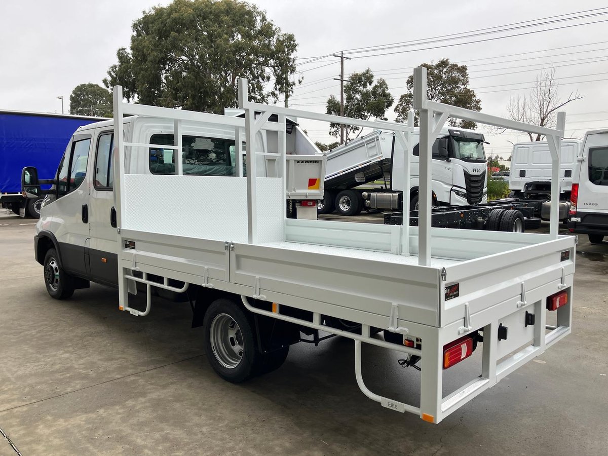 2025 Iveco Daily 50C18 image 9