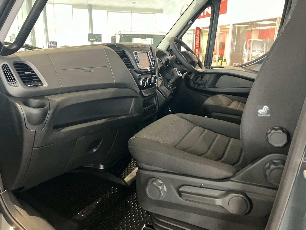 2025 Iveco Daily 50C18 image 20