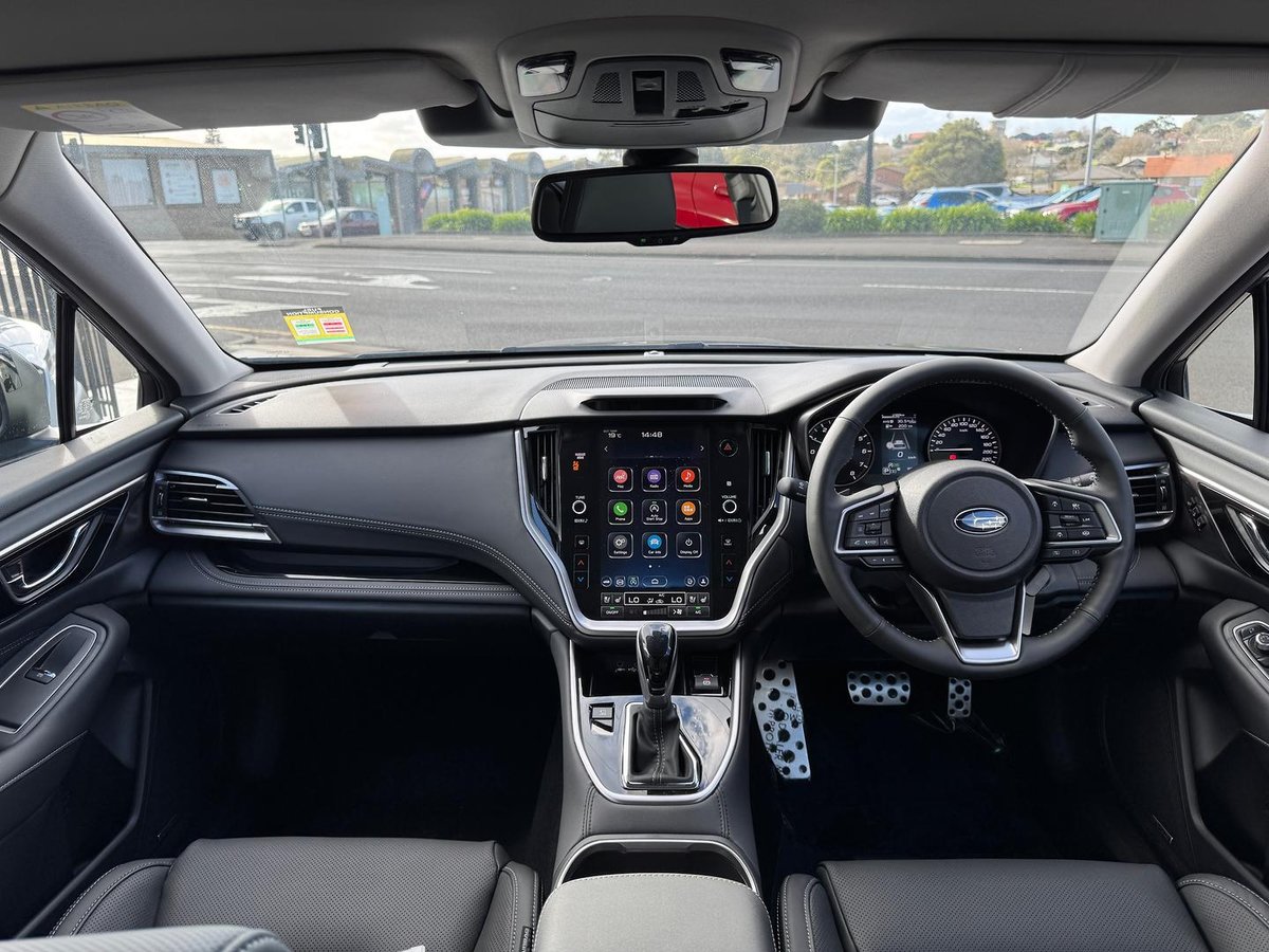 2025 Subaru Outback AWD Touring 6GEN MY25 AWD image 18