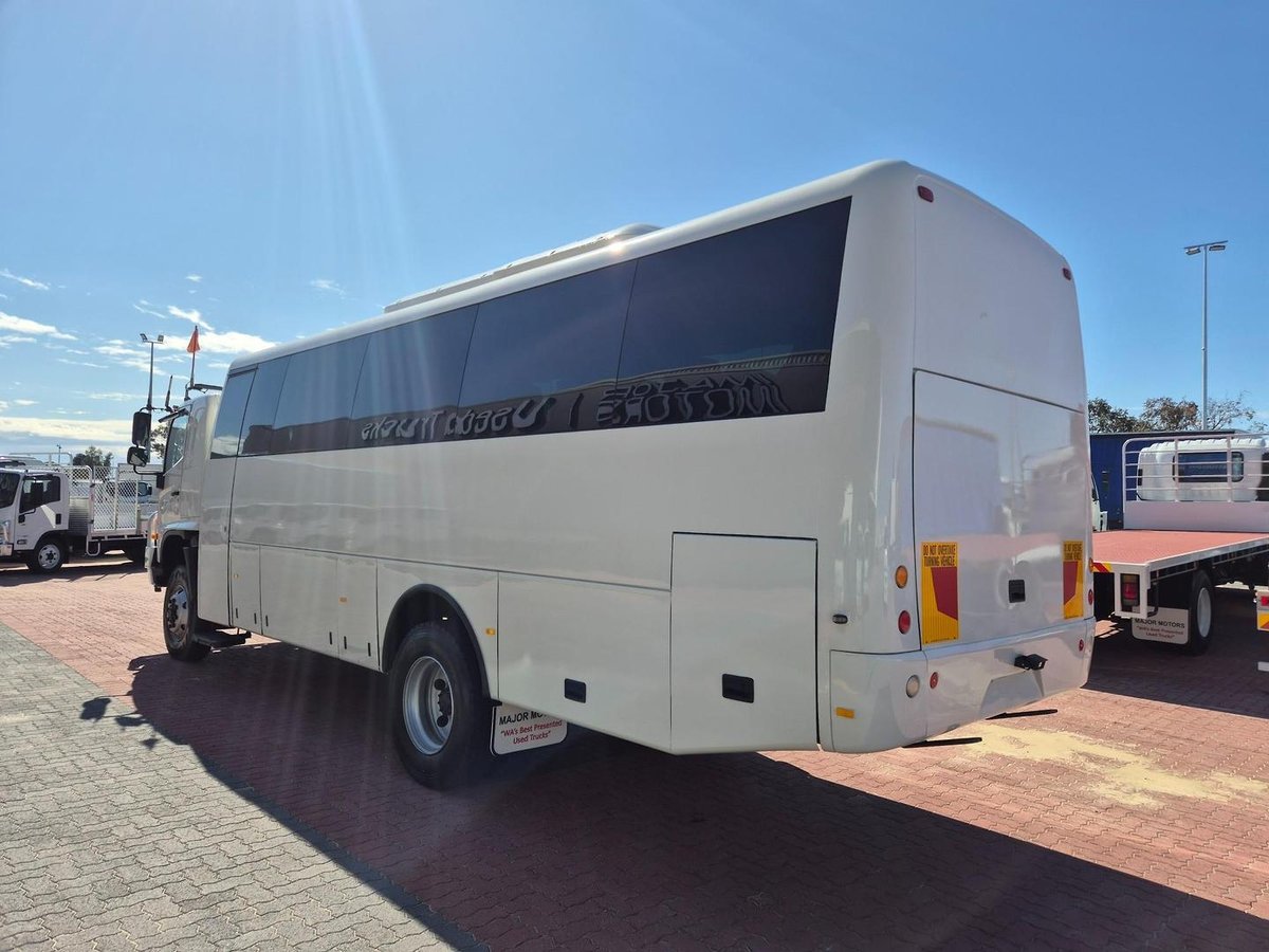 2019 Hino Gt500 4X4 Auto Bus 4X4 Auto Bus image 13