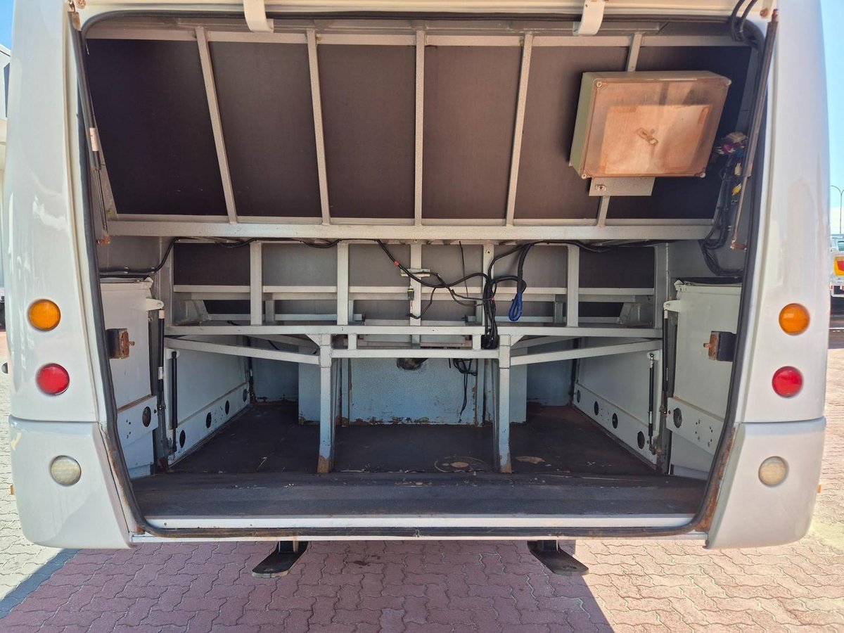2019 Hino Gt500 4X4 Auto Bus 4X4 Auto Bus image 14