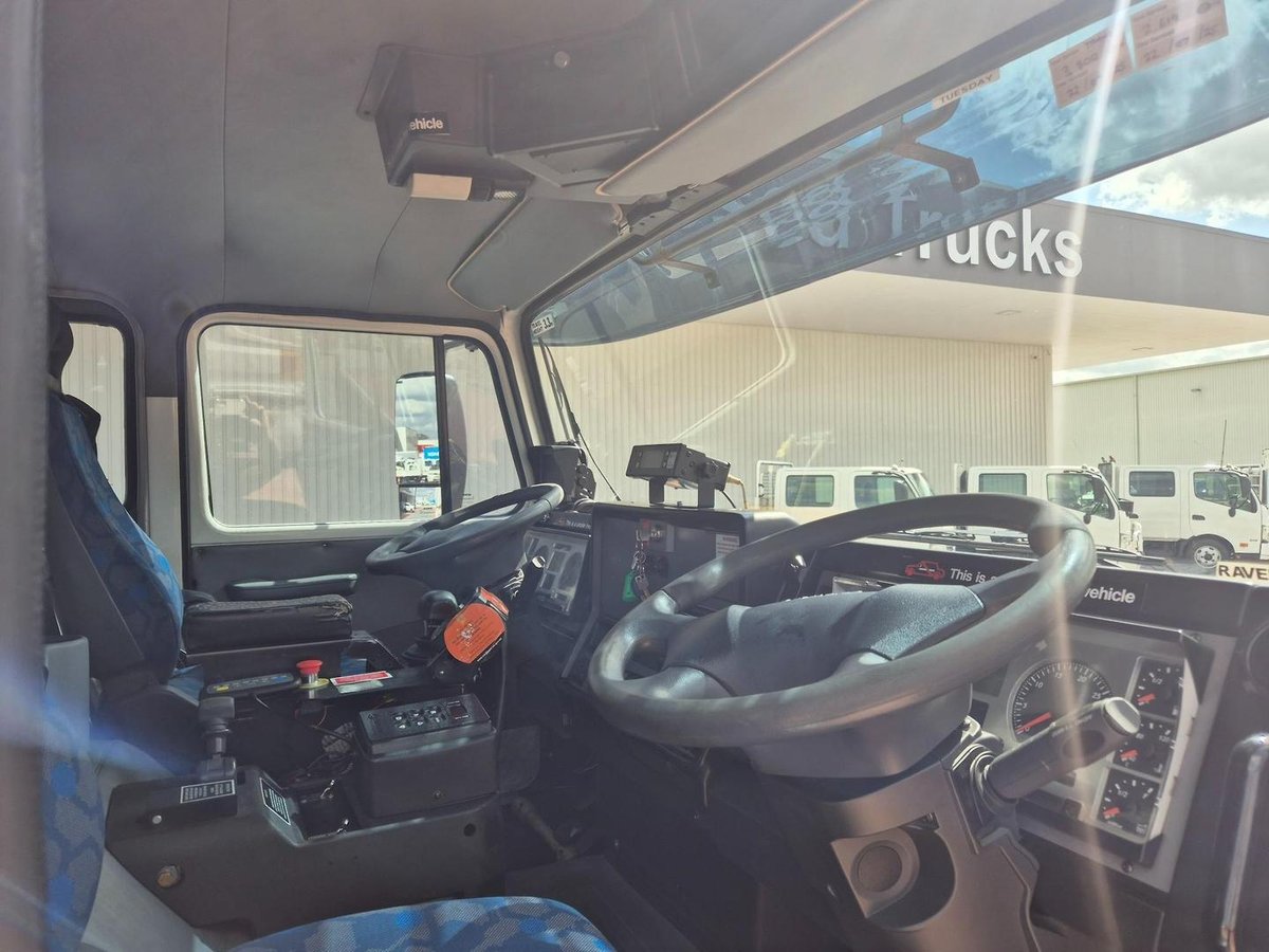 2017 Iveco Acco 2350G Auto Dual Control Compactor image 13
