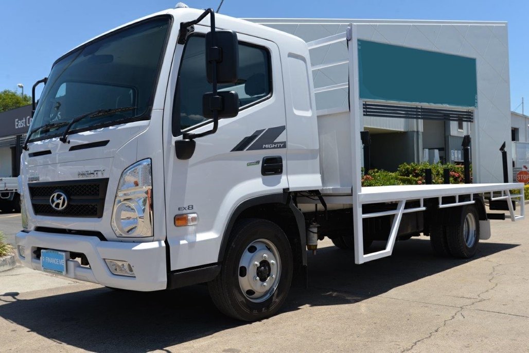 2025 Hyundai Ex8 Lwb image 14