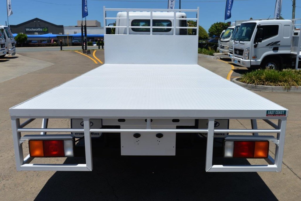 2025 Hyundai Ex8 Lwb image 17