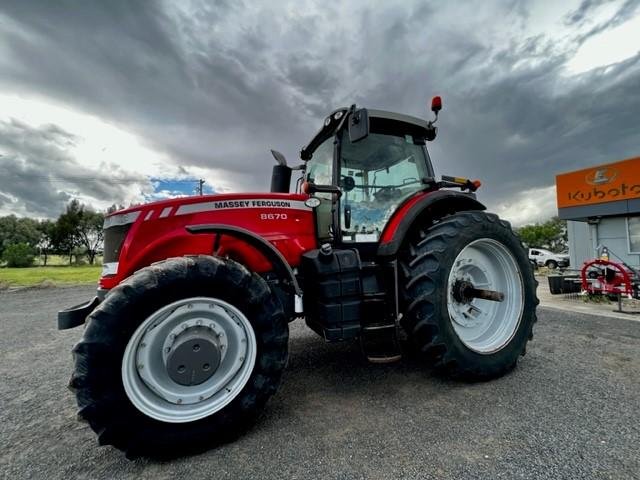 2014 Massey Ferguson Mf8670 image 3