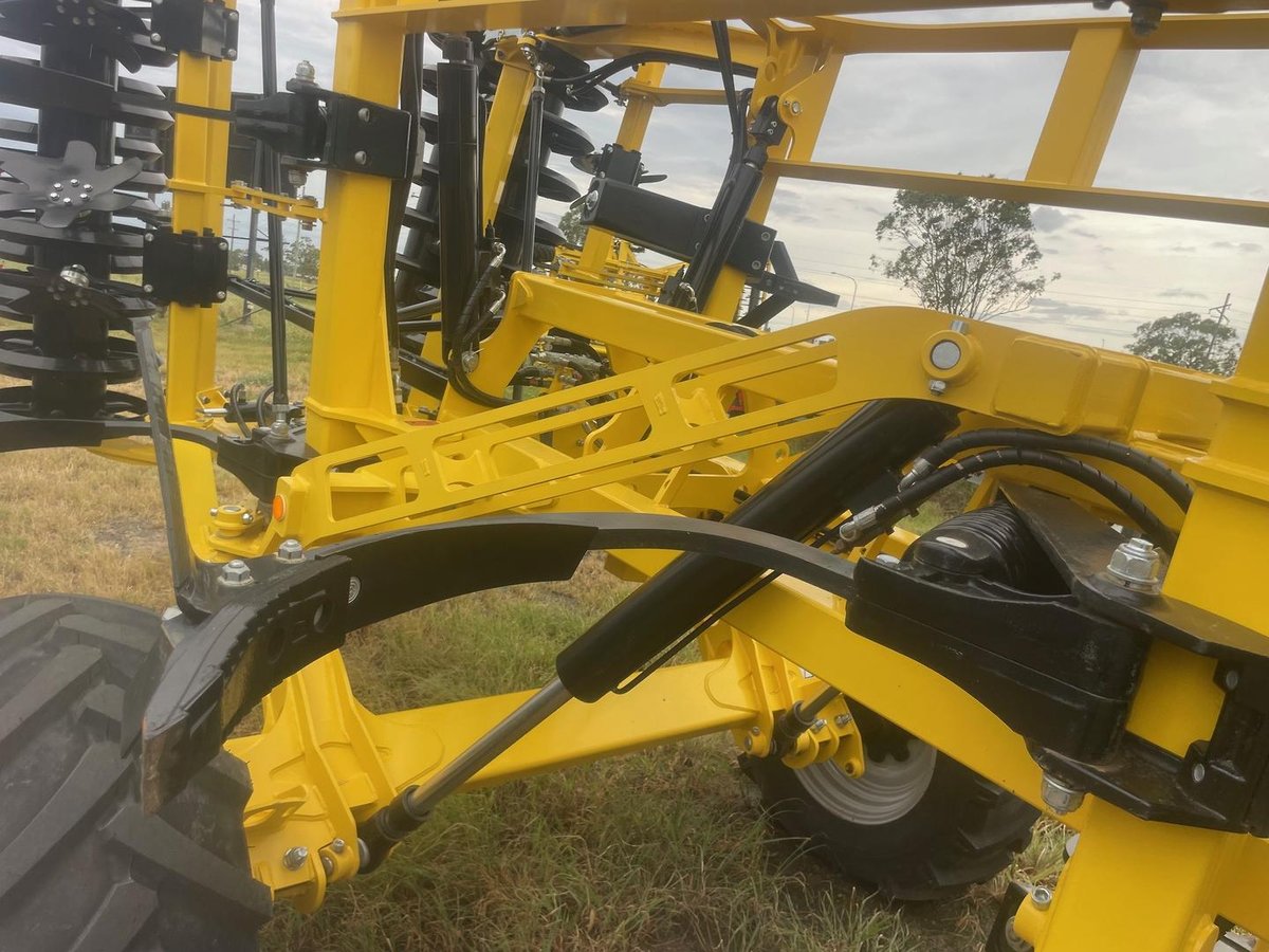 Bednar Actros Ro 4000 Disc Ripper image 7