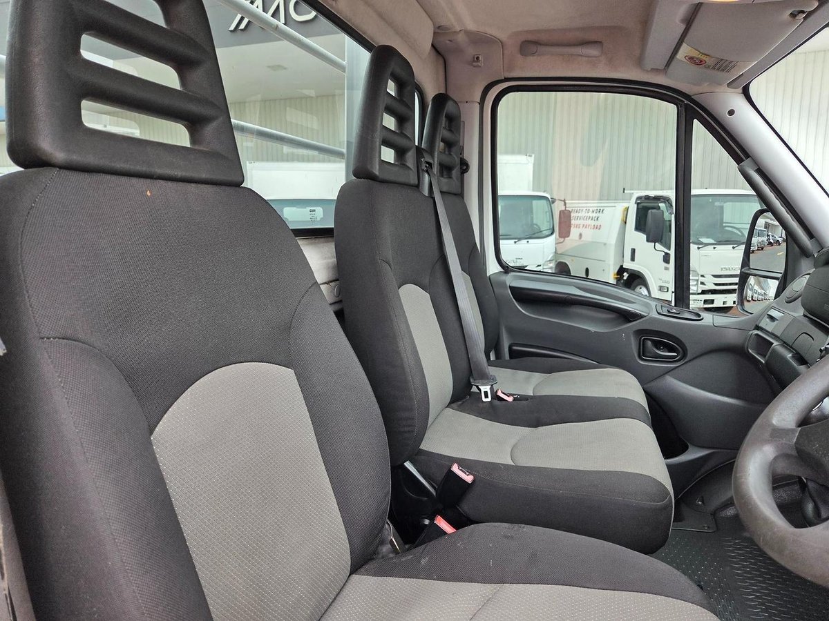 2010 Iveco Daily 45C17 Auto Car License Tray image 13