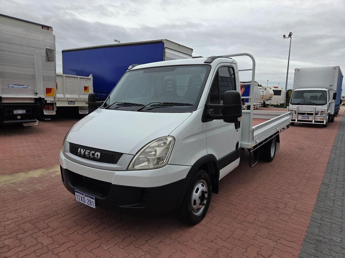 2010 Iveco Daily 45C17 Auto Car License Tray image 6