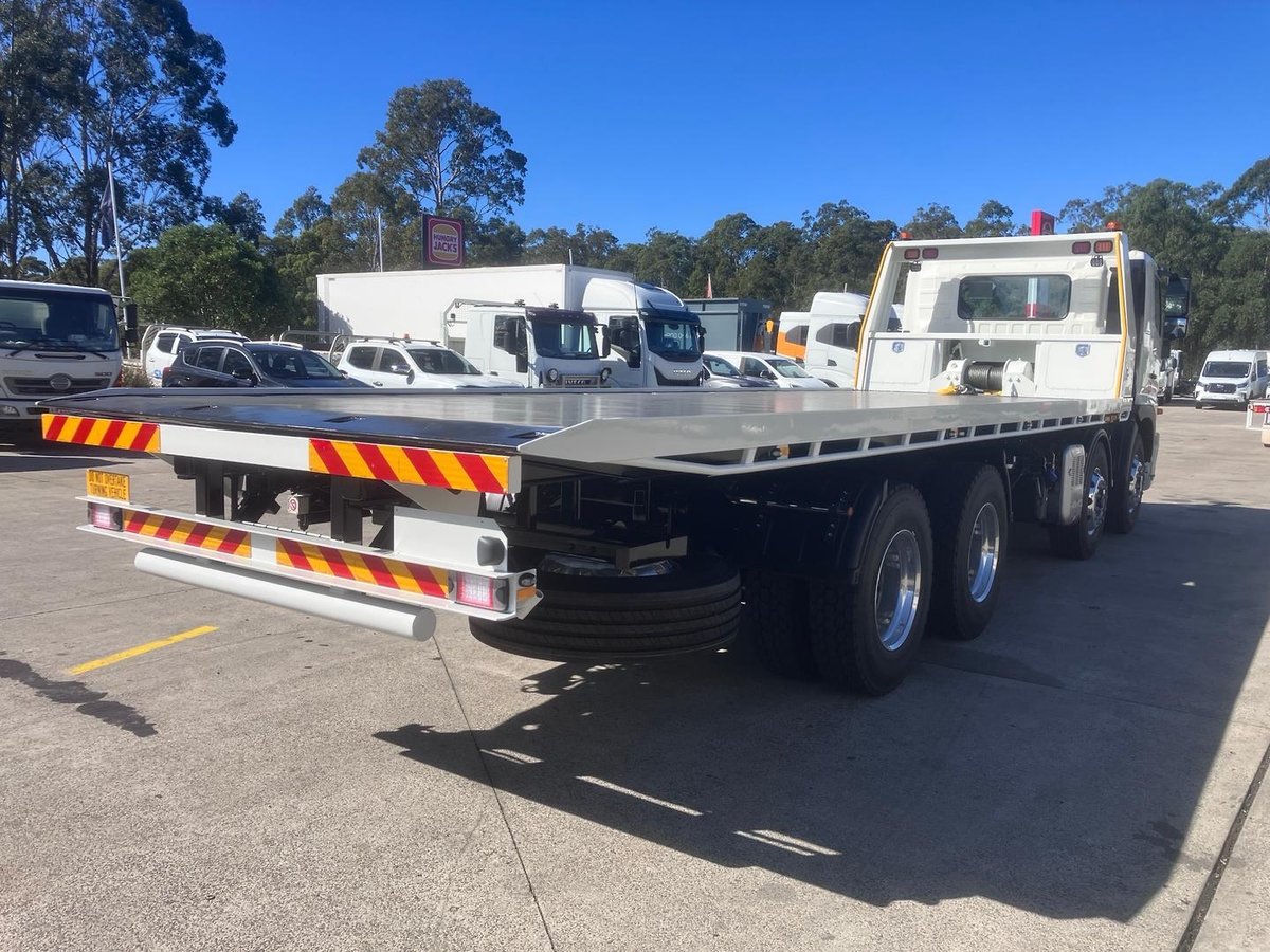 2025 Hino 700 Series FY 3036 image 9