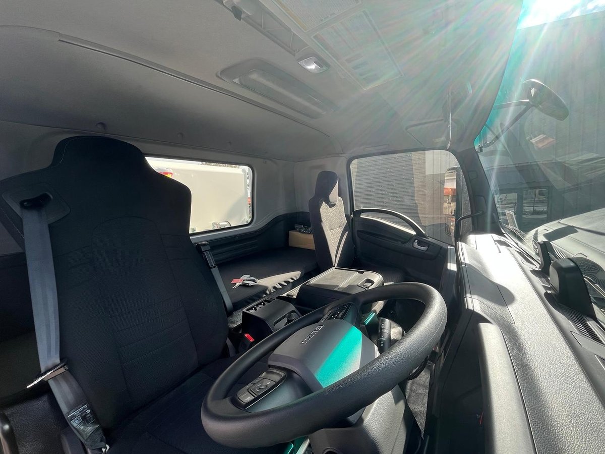 2025 Isuzu F Series FVR 170-300 AT R47 image 12