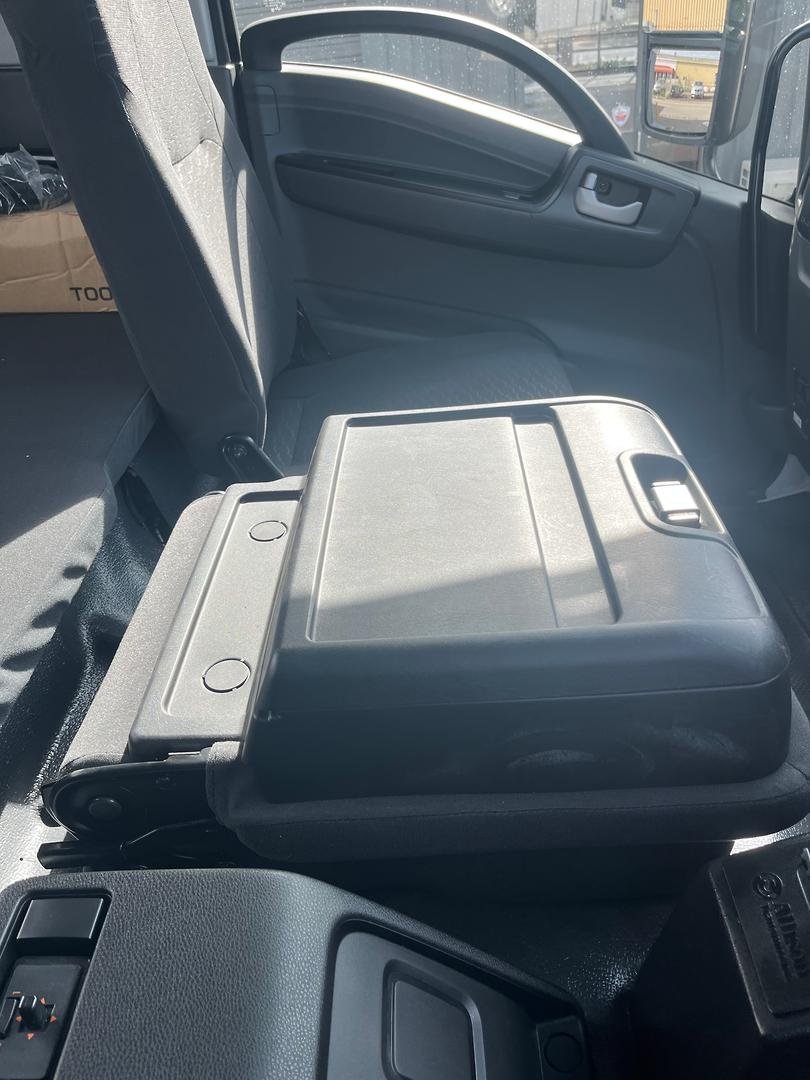 2025 Isuzu F Series FVR 170-300 AT R47 image 16