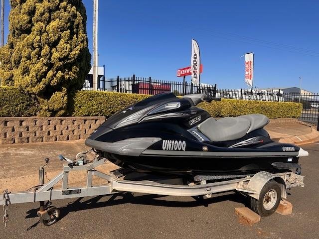 2011 Yamaha Wave Runner image 2