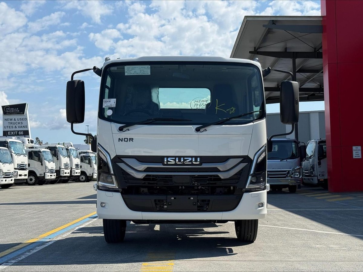 2026 Isuzu N Series image 2
