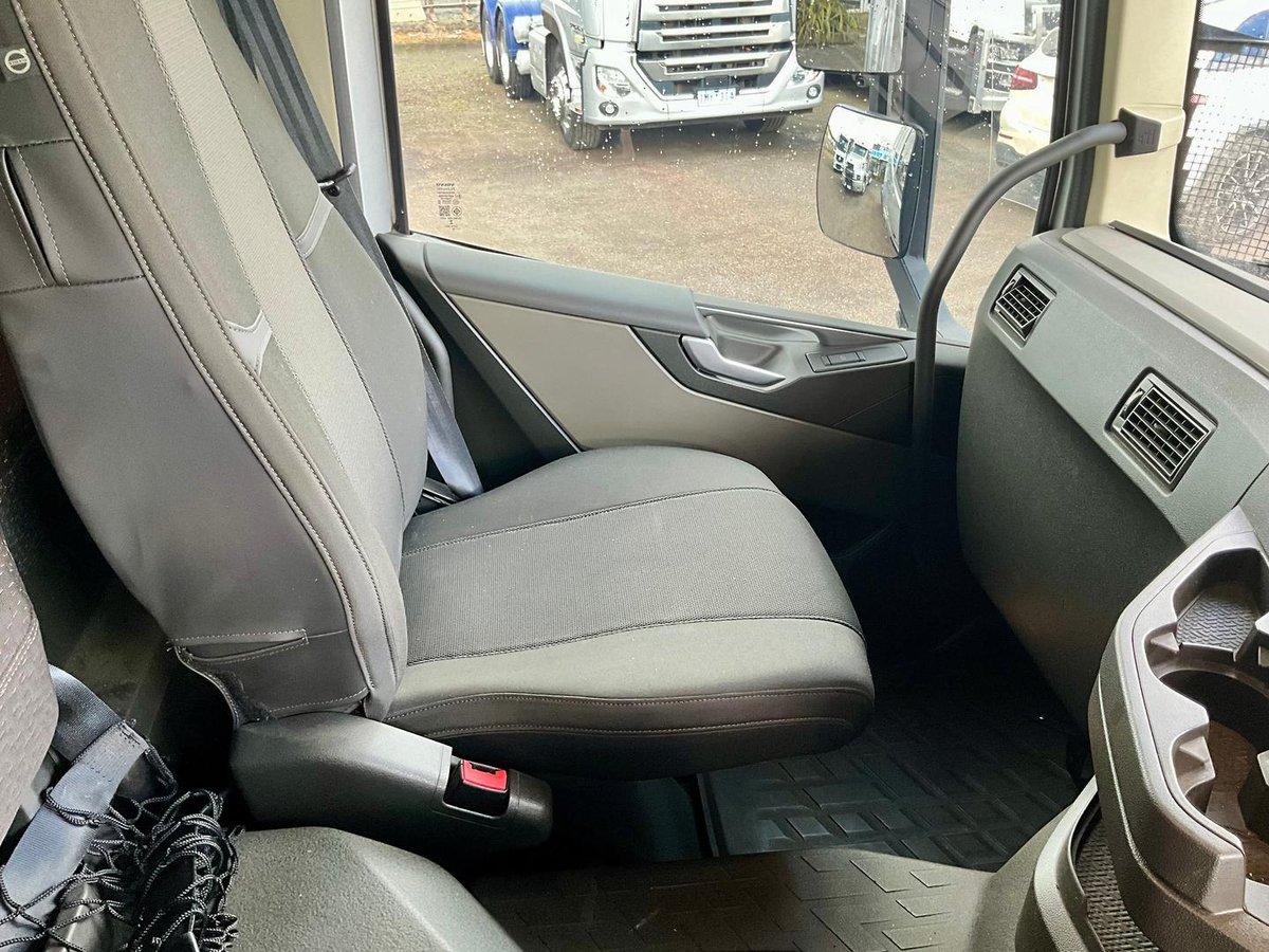 2022 Volvo Fm540 Slp 11/22 Current Look Low Klm $209000+Gst VOLVO FM 540 SLP CURRENT SPEC image 12