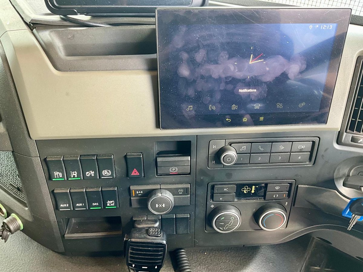 2022 Volvo Fm540 Slp 11/22 Current Look Low Klm $209000+Gst VOLVO FM 540 SLP CURRENT SPEC image 14