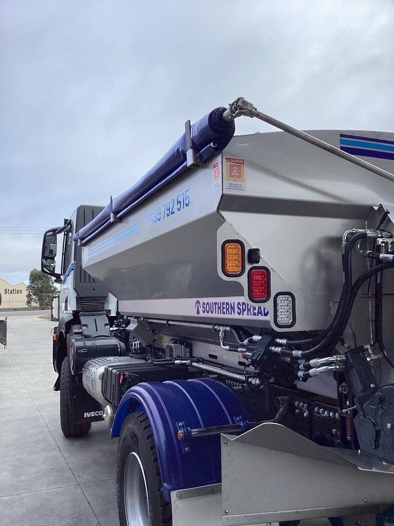 2025 Iveco Tway image 10