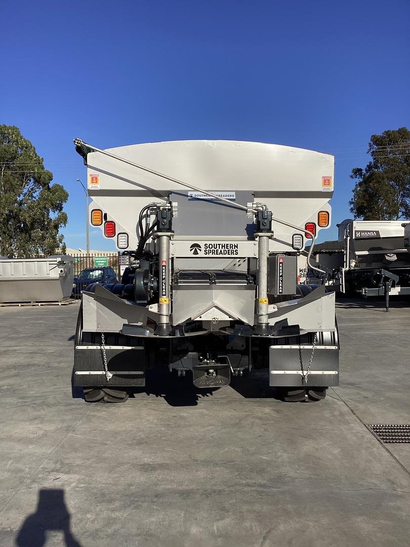 2025 Iveco Tway image 6