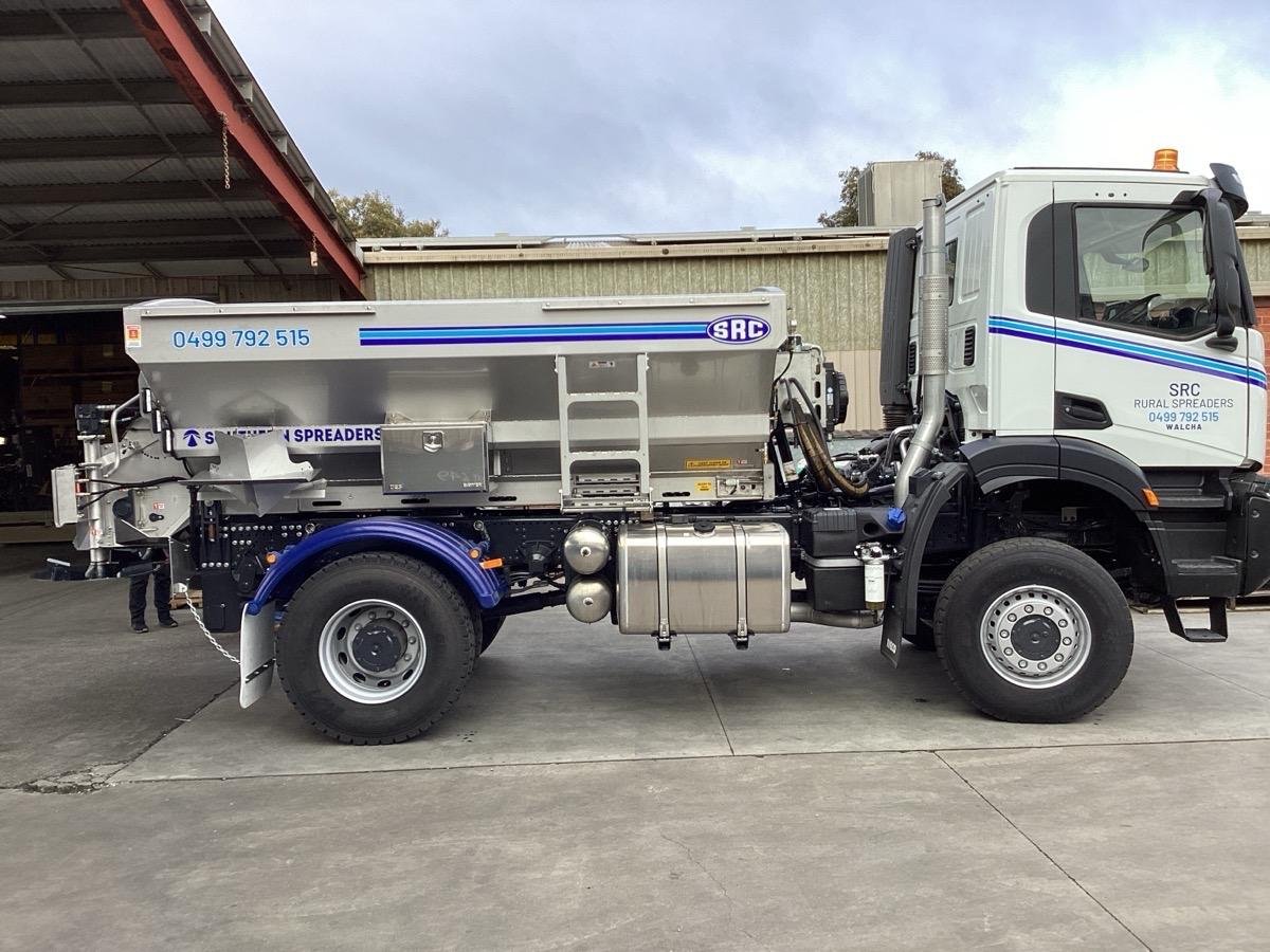 2025 Iveco Tway image 11