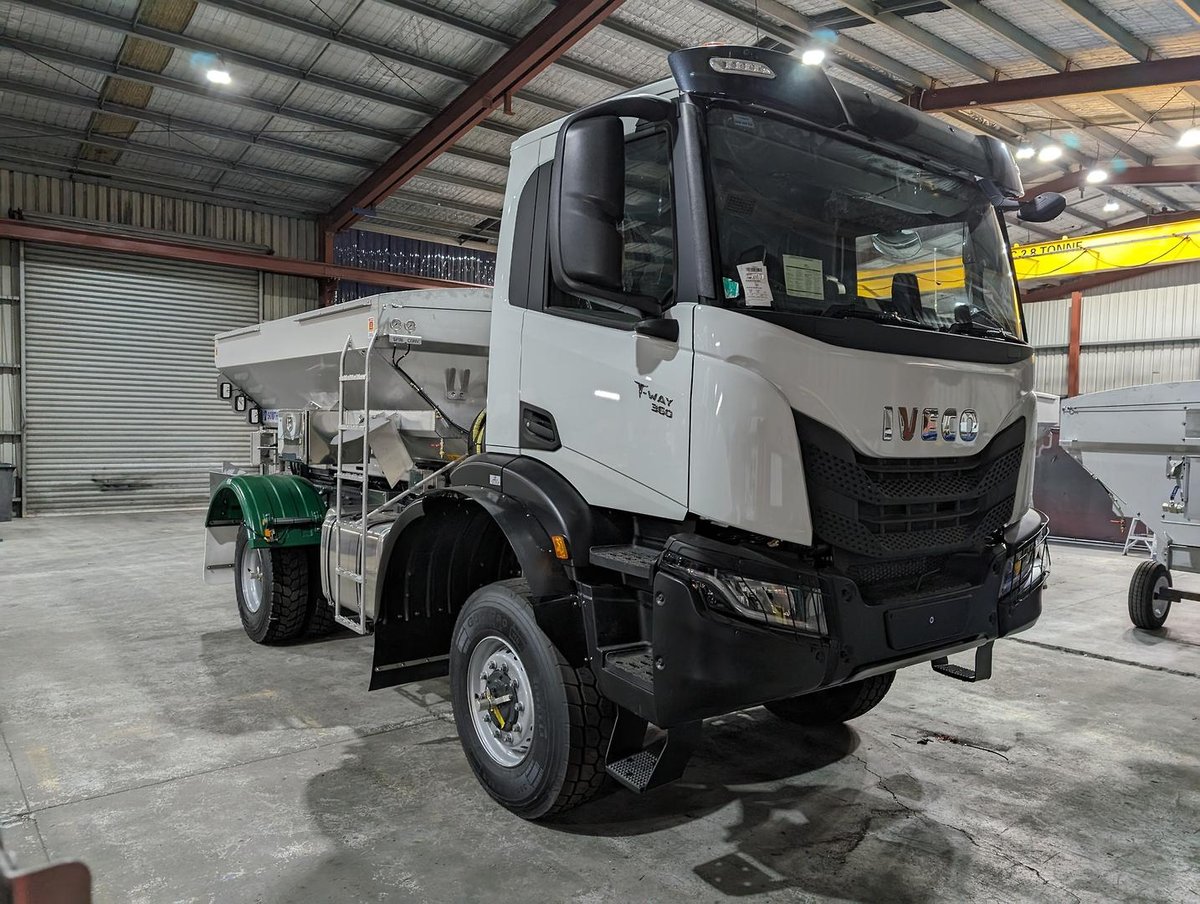 2025 Iveco Tway image 16