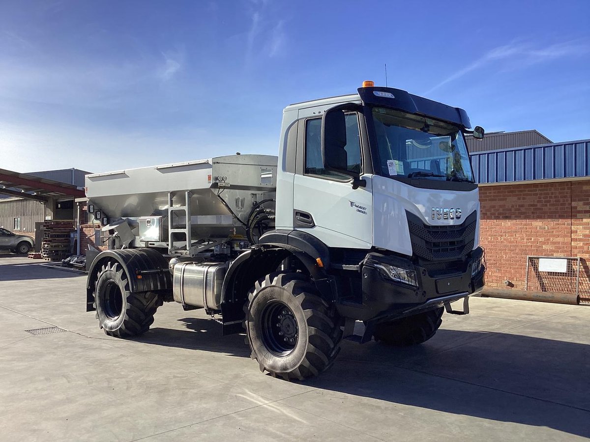 2025 Iveco Tway image 9