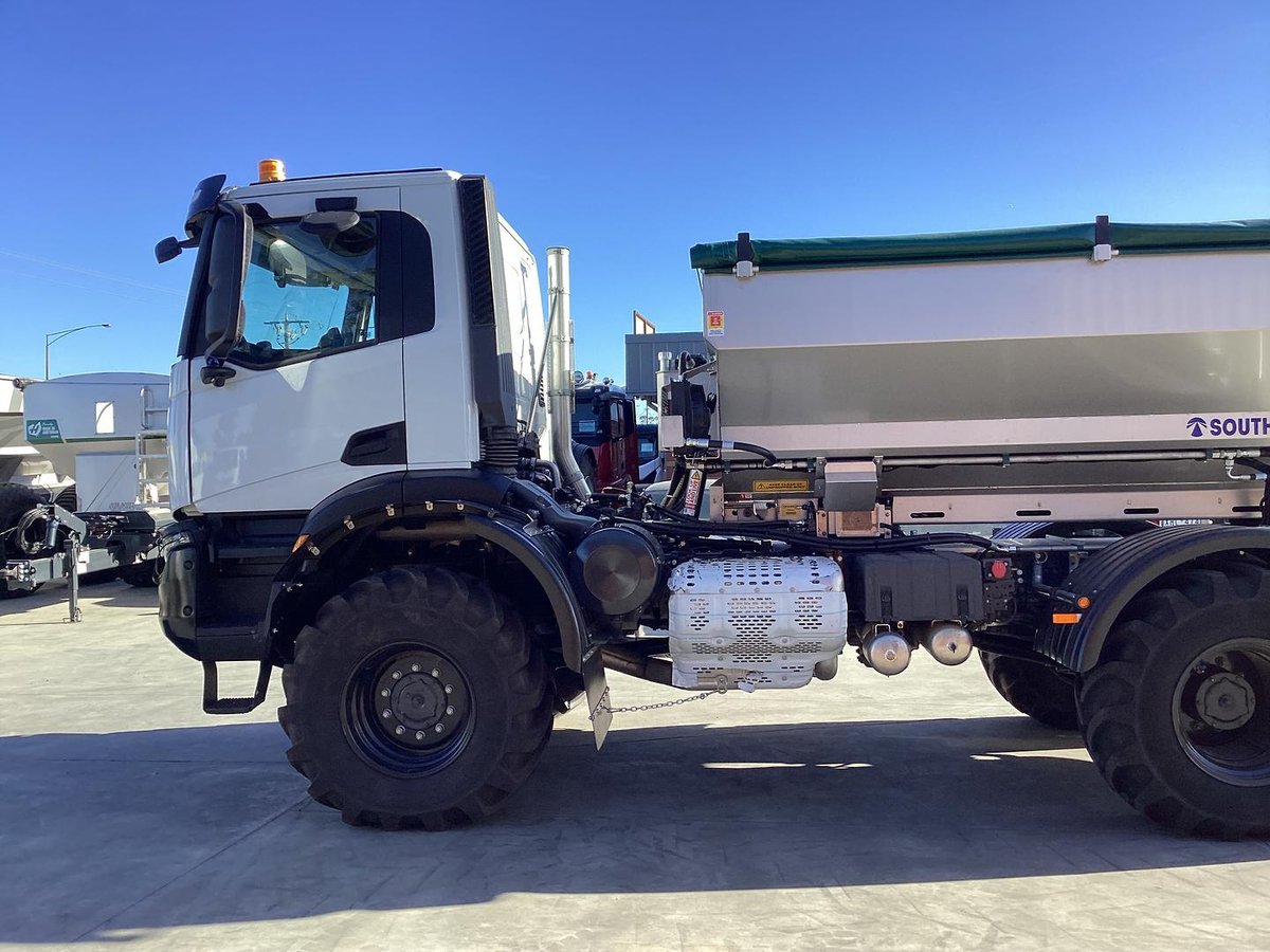 2025 Iveco Tway image 23