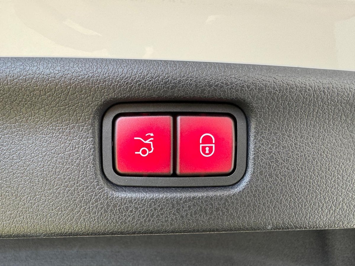 2021 Mercedes-Benz C-Class C200 W206 image 41