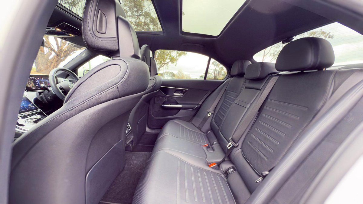 2021 Mercedes-Benz C-Class C200 W206 image 36