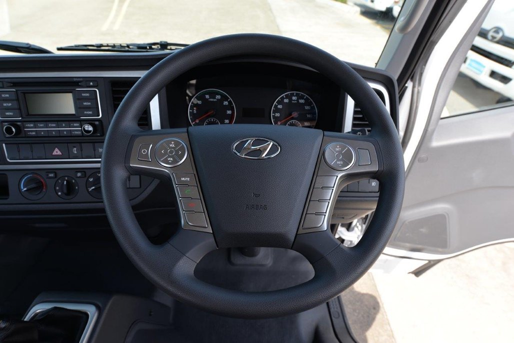 2025 Hyundai Ex6 Mwb image 11