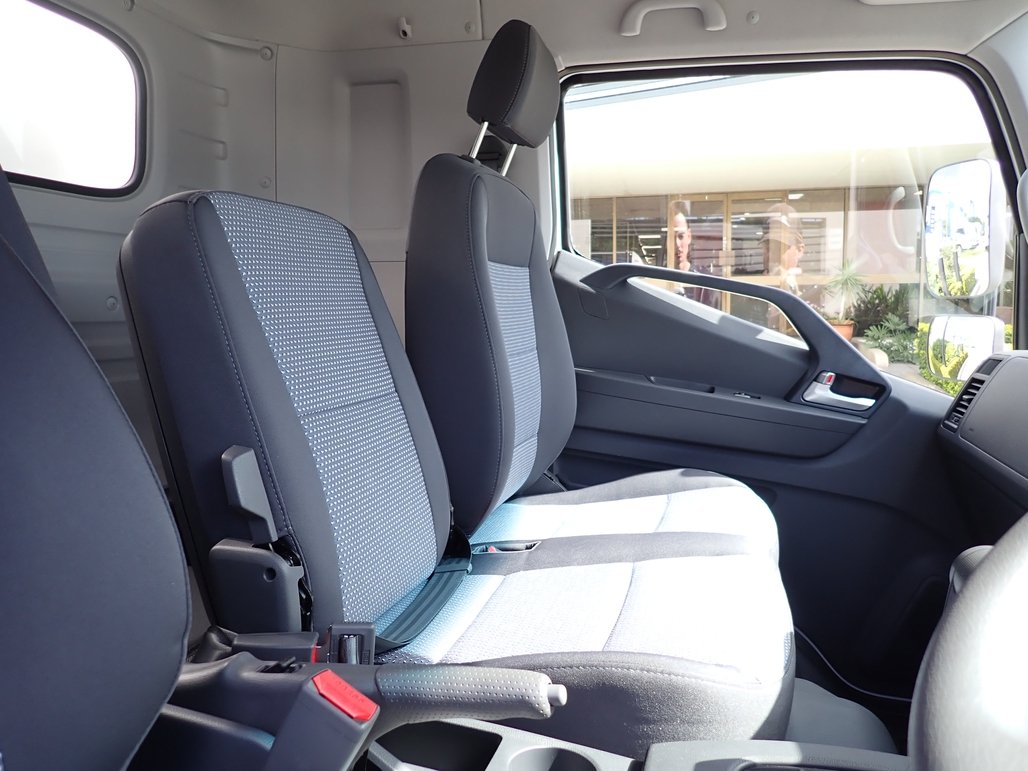 2025 Hyundai Ex8 Elwb image 11