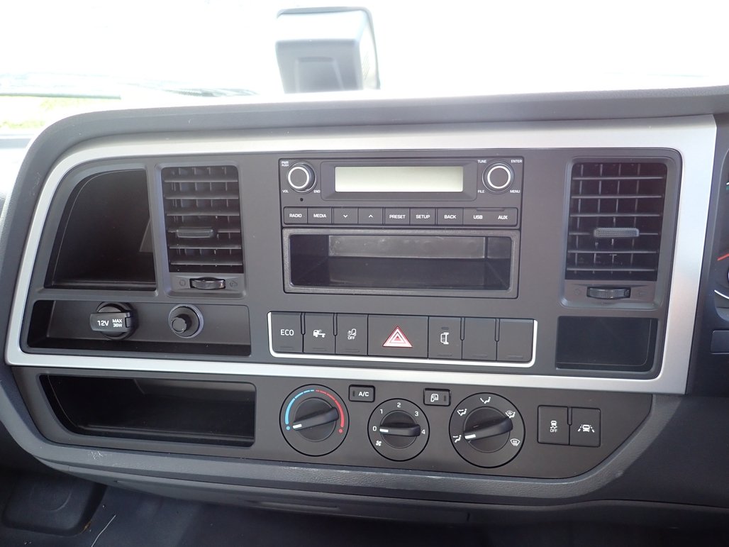 2025 Hyundai Ex8 Elwb image 18