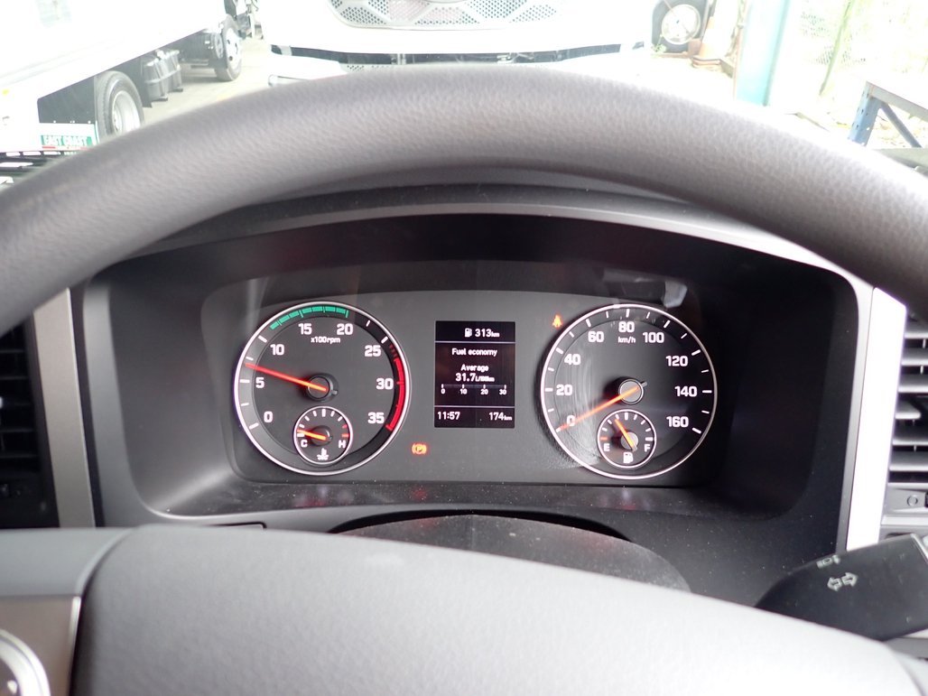 2025 Hyundai Ex10 Lwb image 14